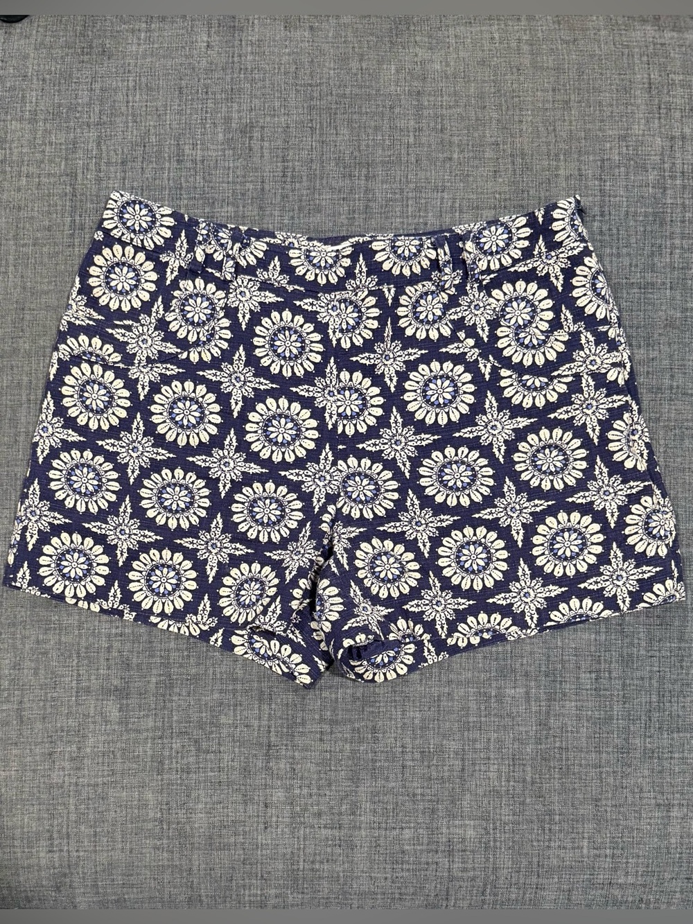 elevenses Navy and Cream Floral Tile High-Waist Shorts